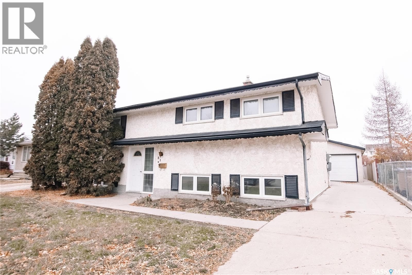 31 TRIFUNOV CRESCENT in Argyle Park