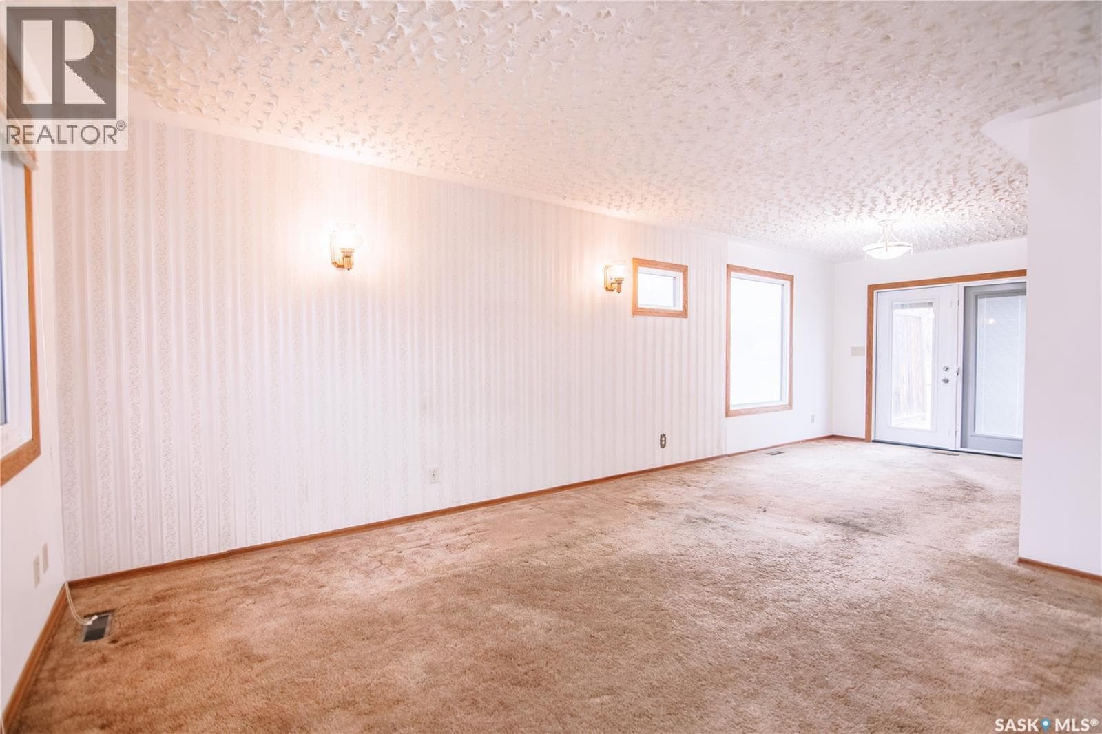 31 TRIFUNOV CRESCENT — photo 4