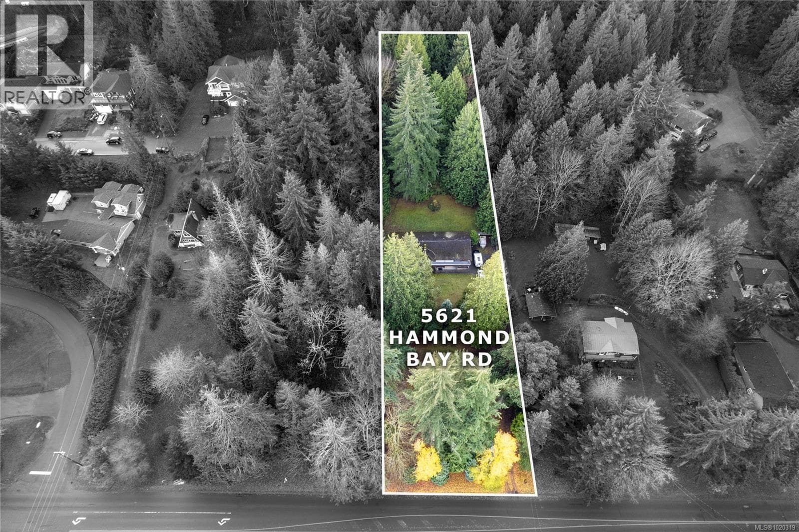 5621 HAMMOND BAIE ROAD, Vancouver Island