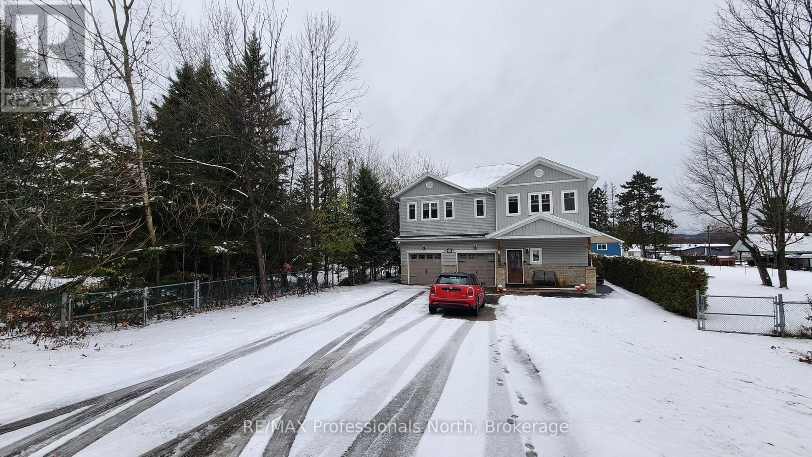 5 GREAVES AVENUE, OnePoint — photo 2