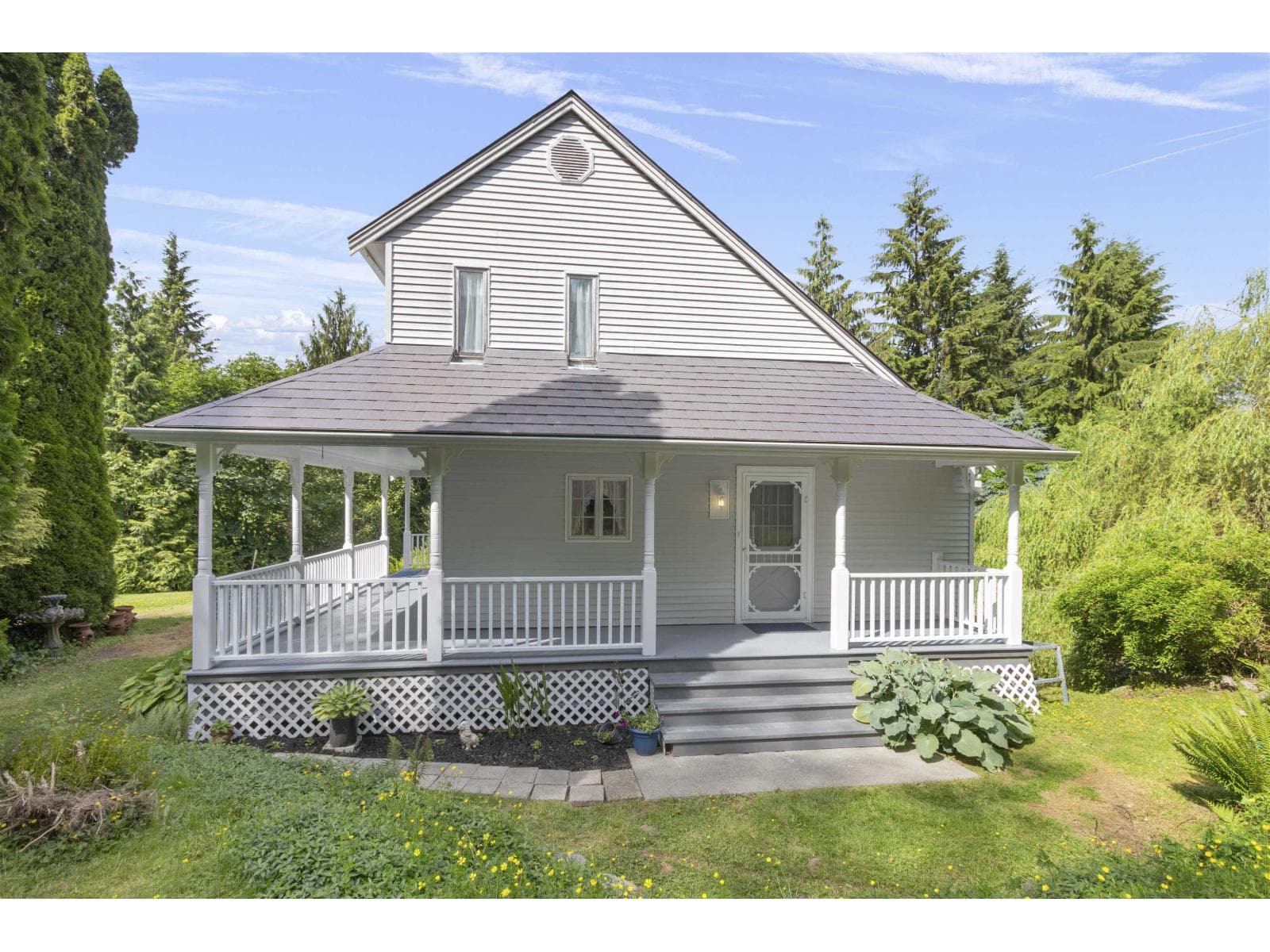 9526 SLATER STREET — photo 4