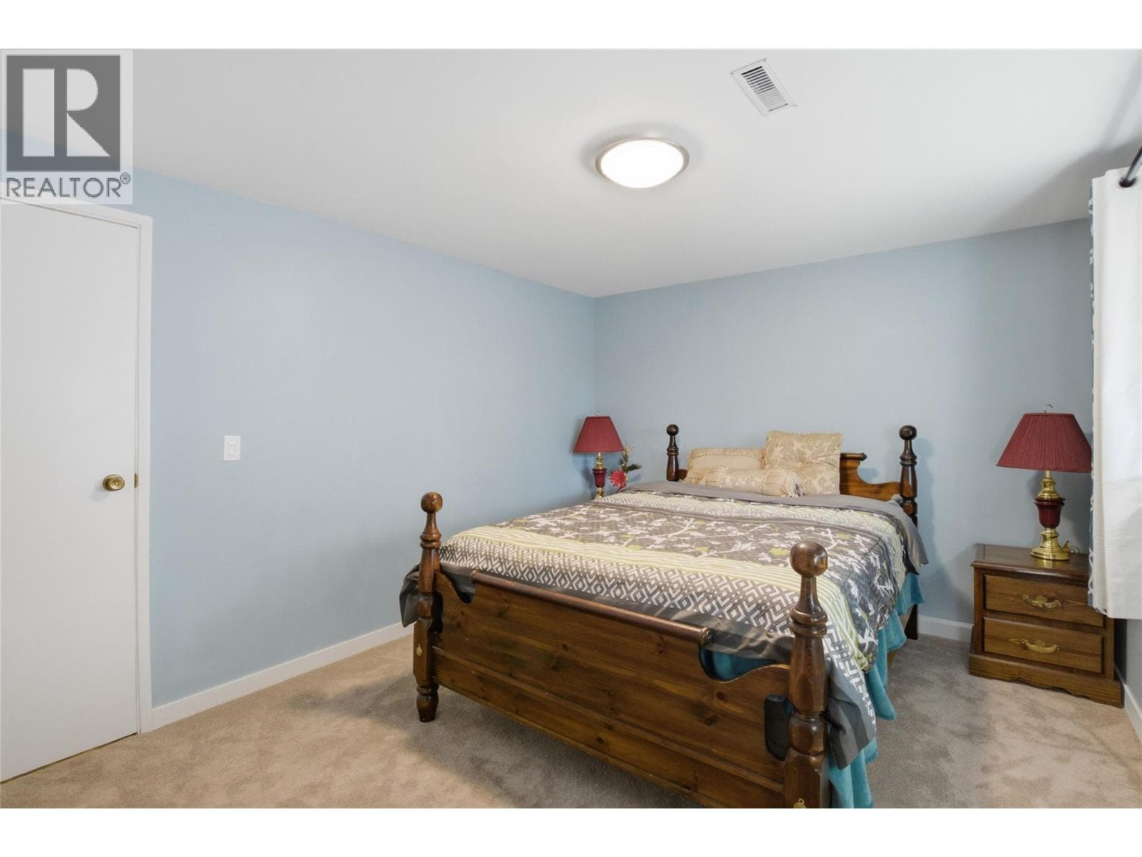 222 DOGWOOD Court in 