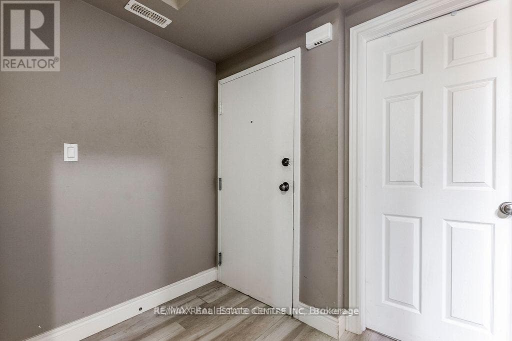 8B - 38 HOWE DRIVE, Toronto — photo 5