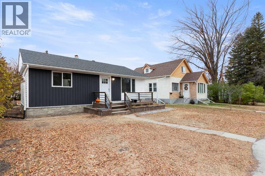 5301 47 Street, Lloydminster — photo 2