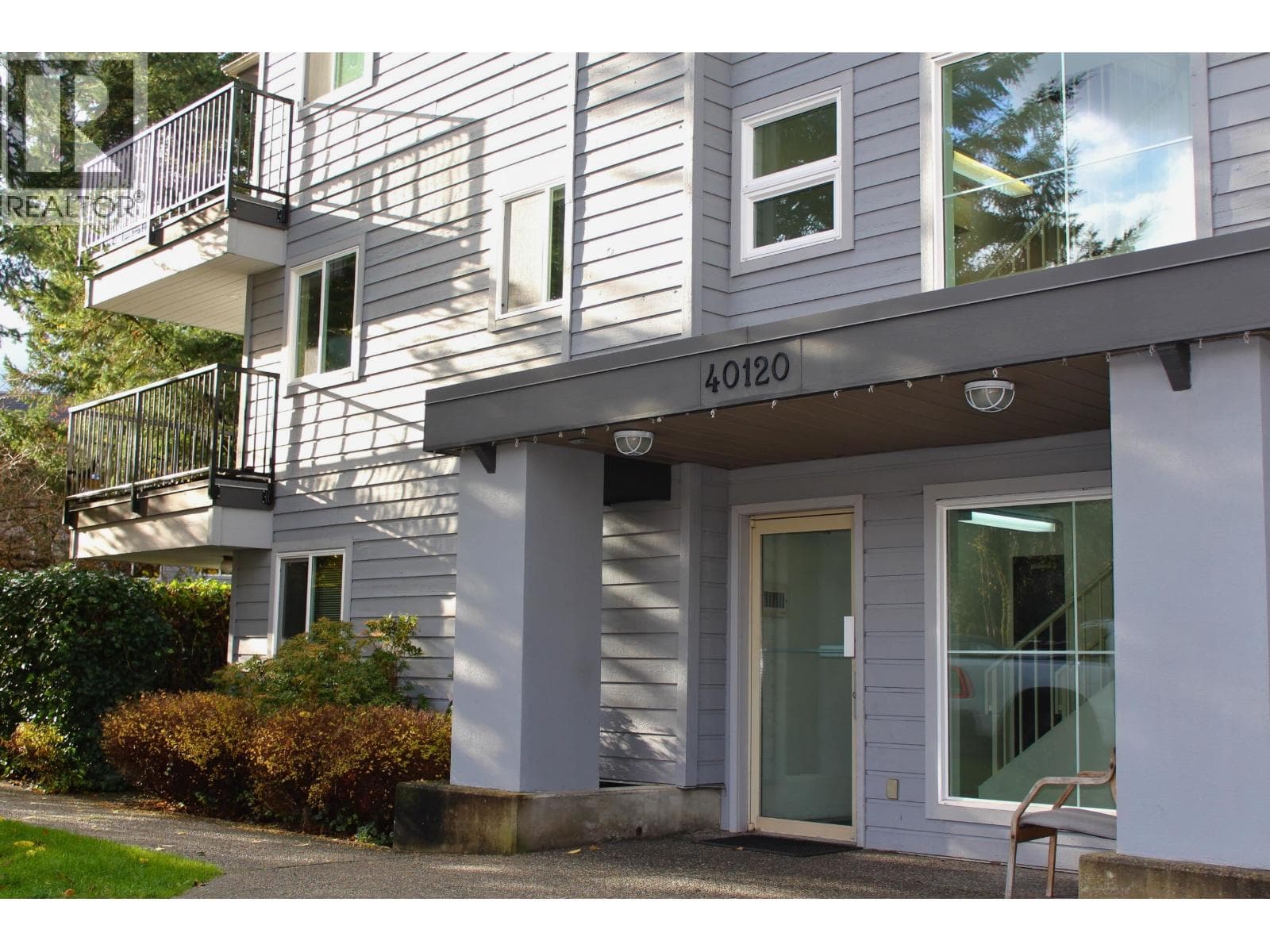 B108 40120 WILLOW CRESCENT, Greater Vancouver — photo 2