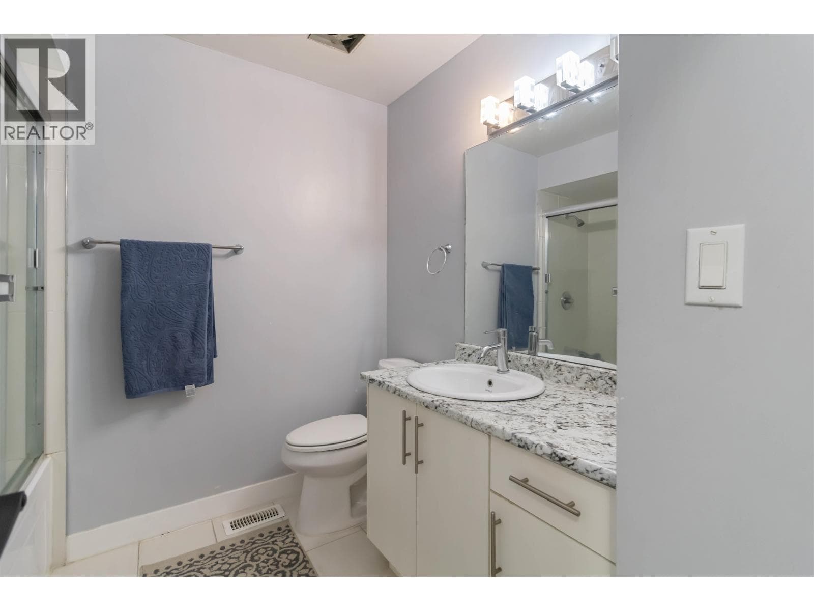 5237 12 AVENUE, Greater Vancouver — photo 3