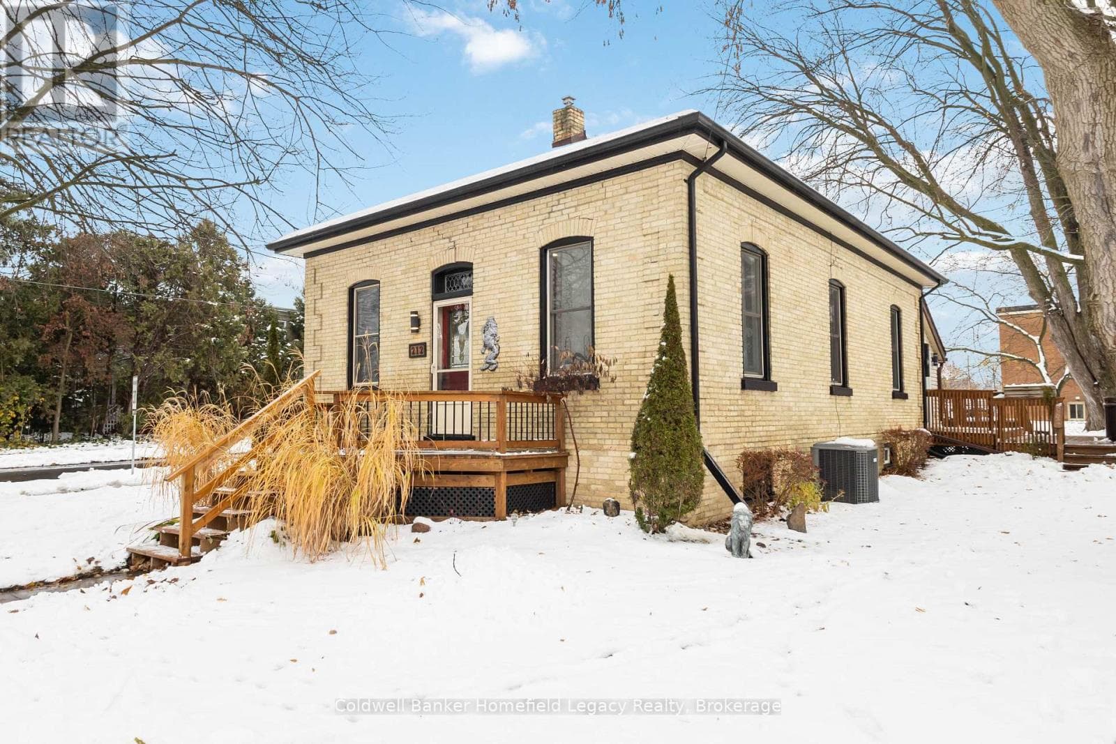 212 ANDREW STREET — photo 5