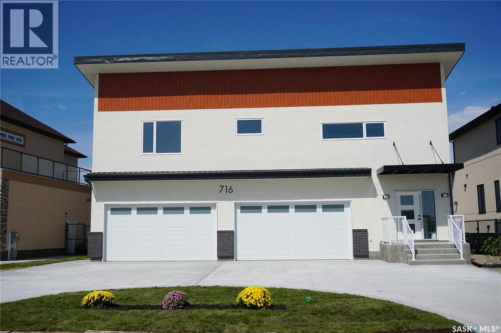 716 Emerald Park ROAD in 