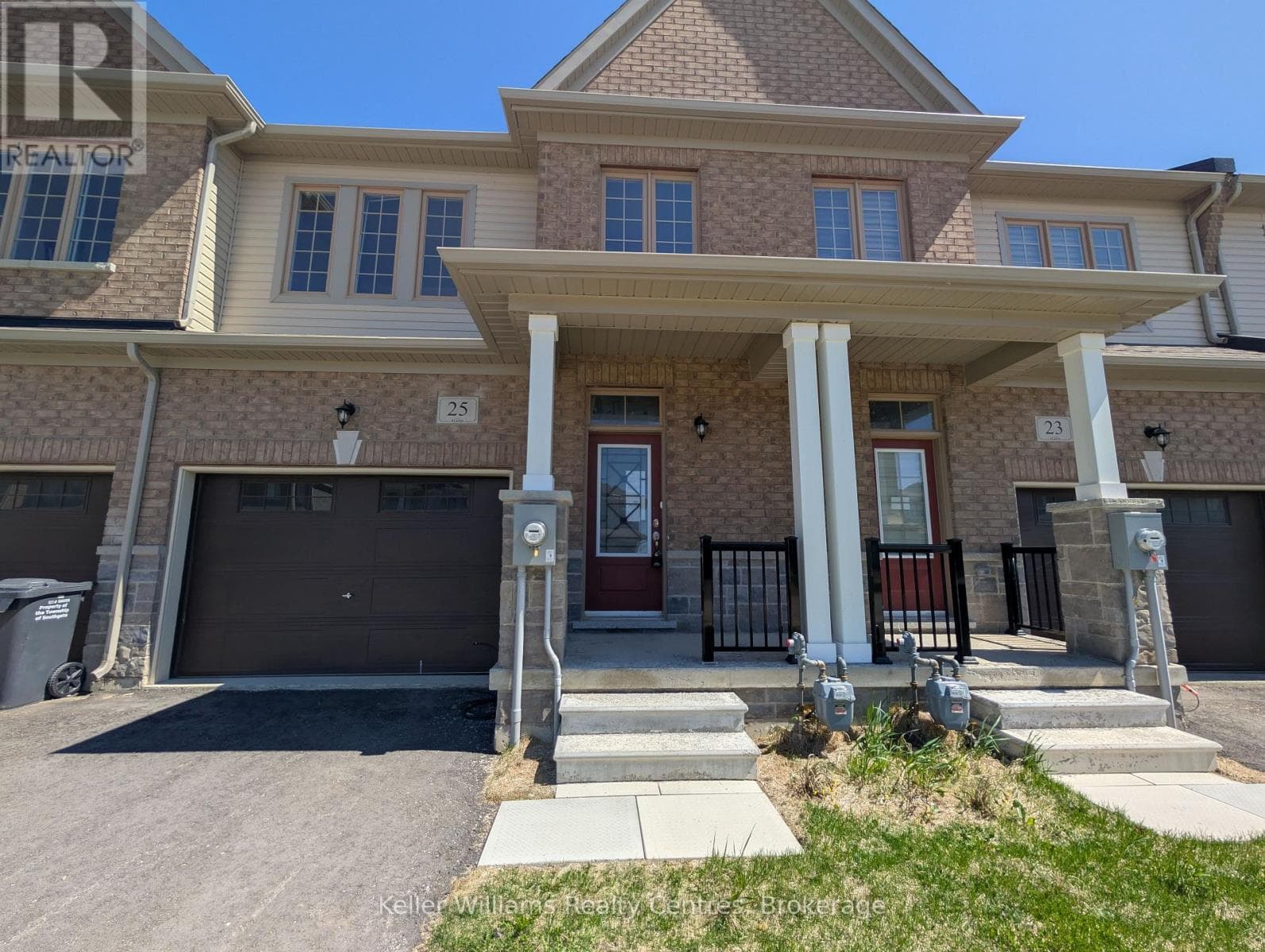 25 MACKENZIE STREET — photo 4