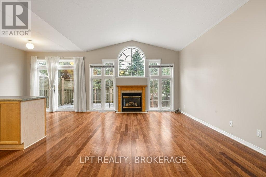 99 DALGLEISH AVENUE — photo 2