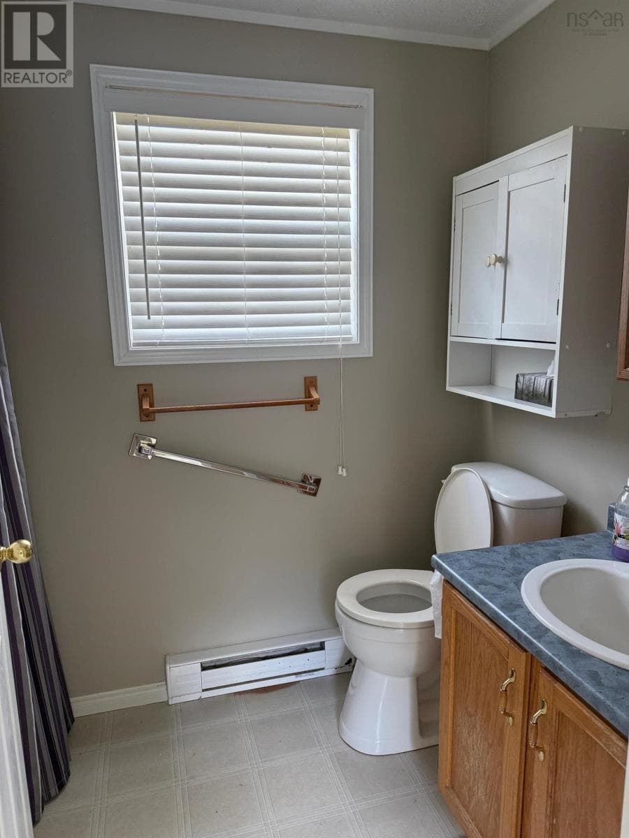 81 THOMSON DRIVE, NSAR — photo 5