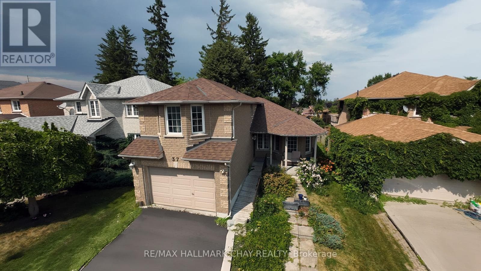 37 LOON AVENUE, Toronto — photo 3