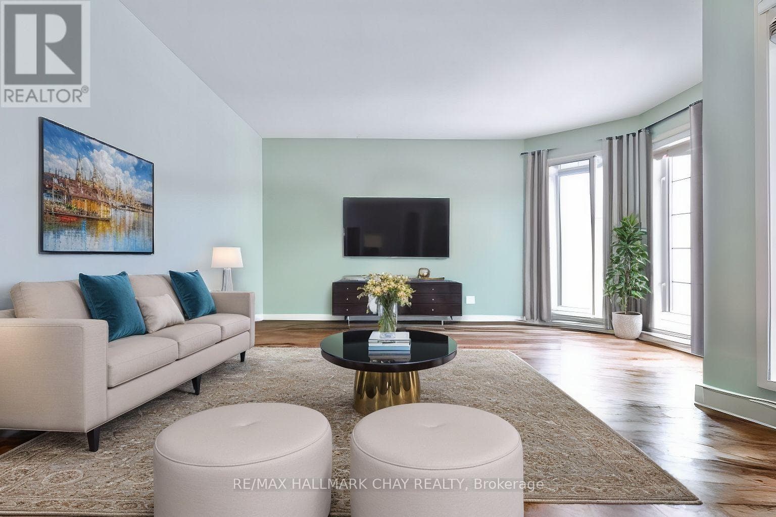 37 LOON AVENUE in 