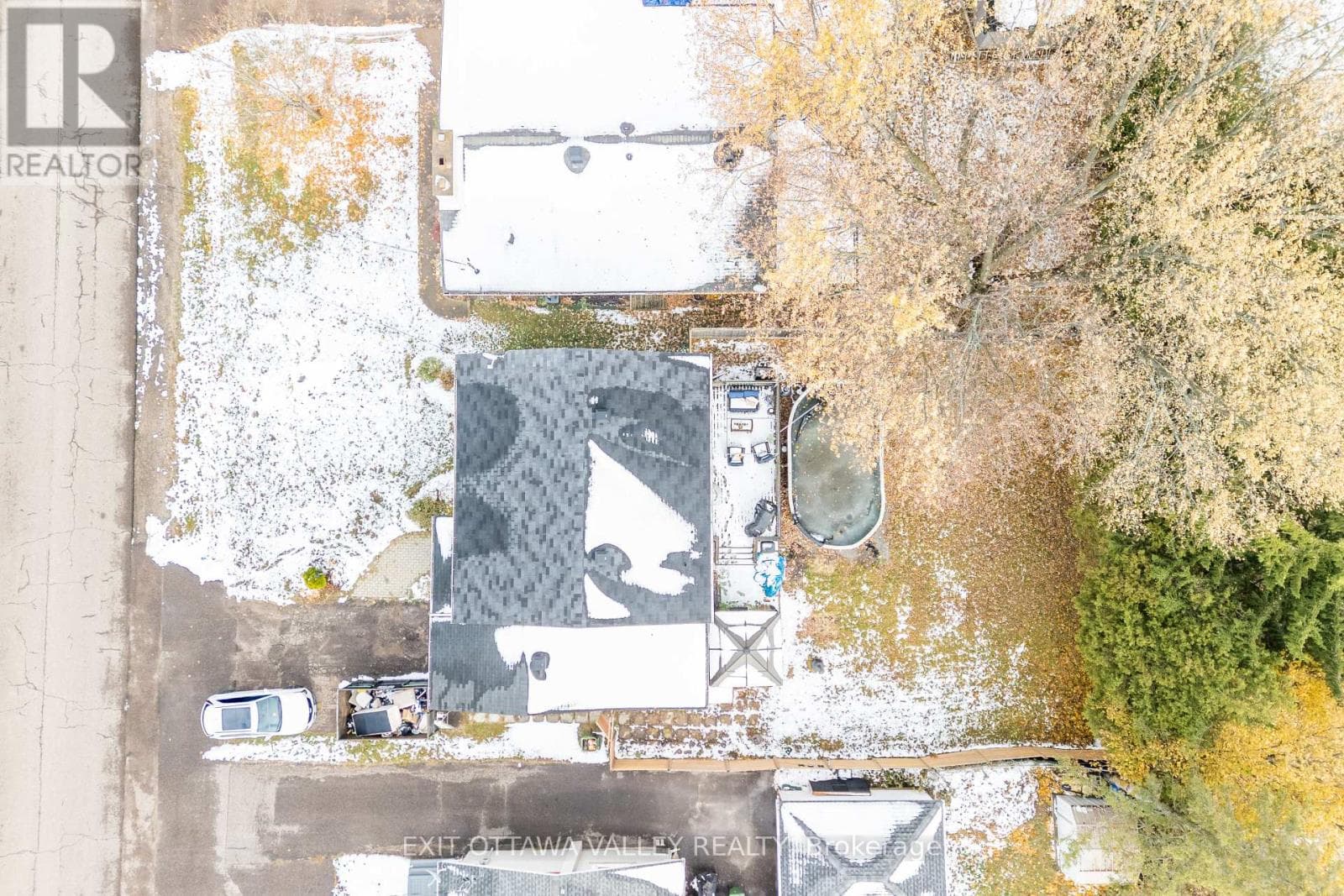 321 PATRICIA AVENUE, Renfrew County — photo 5