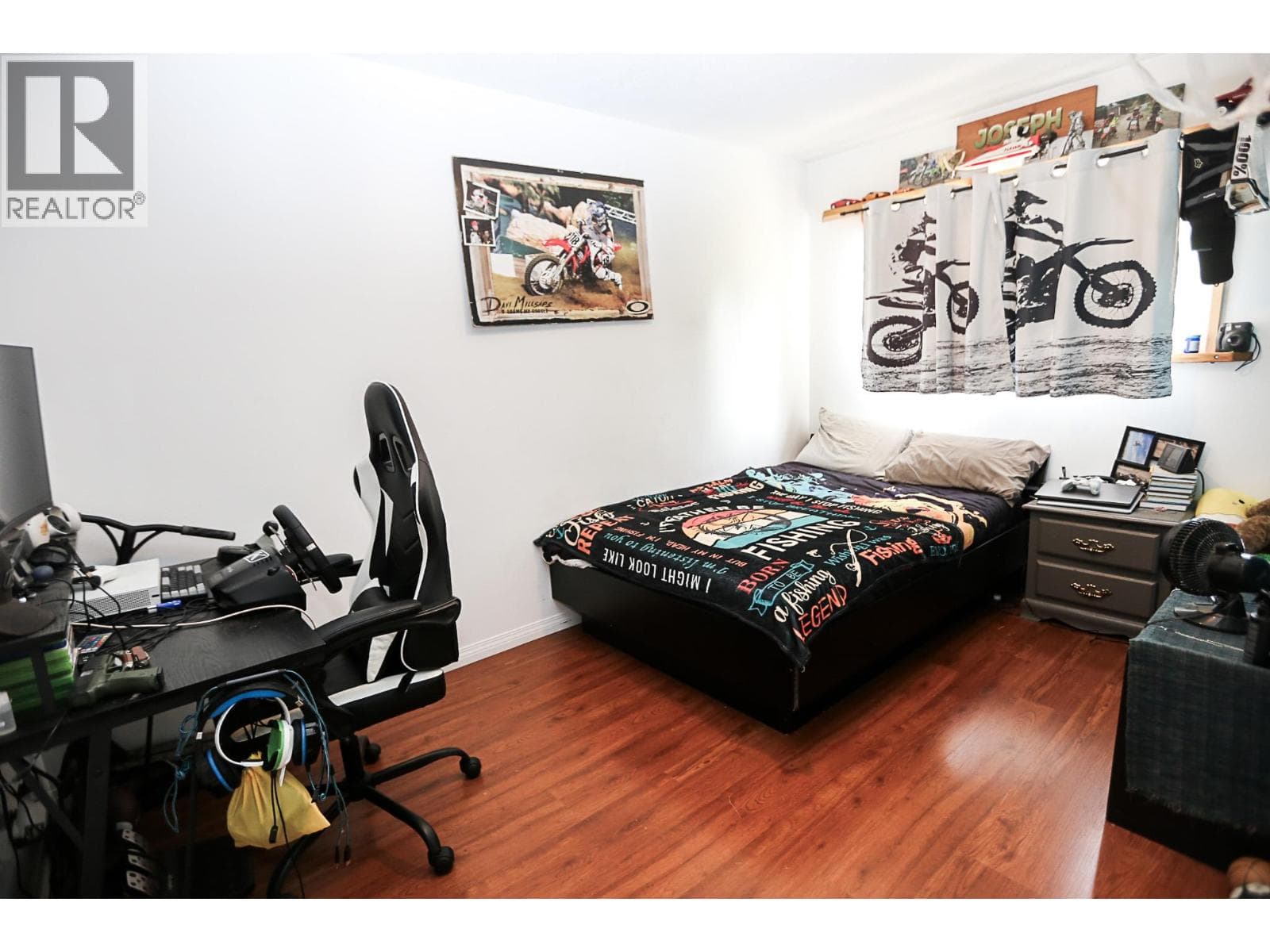 1133 CAROLINE ROAD in 