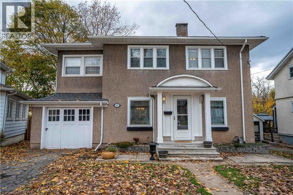 19 MARGERY ROAD — photo 2