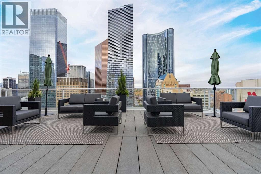 2004, 108 9th Avenue SW in DOWNTOWN COMMERCIAL CORE