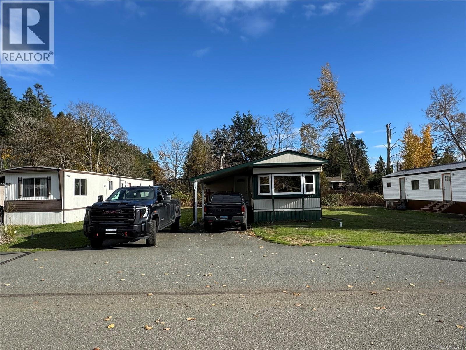 9 3216 Back Rd, Vancouver Island — photo 2