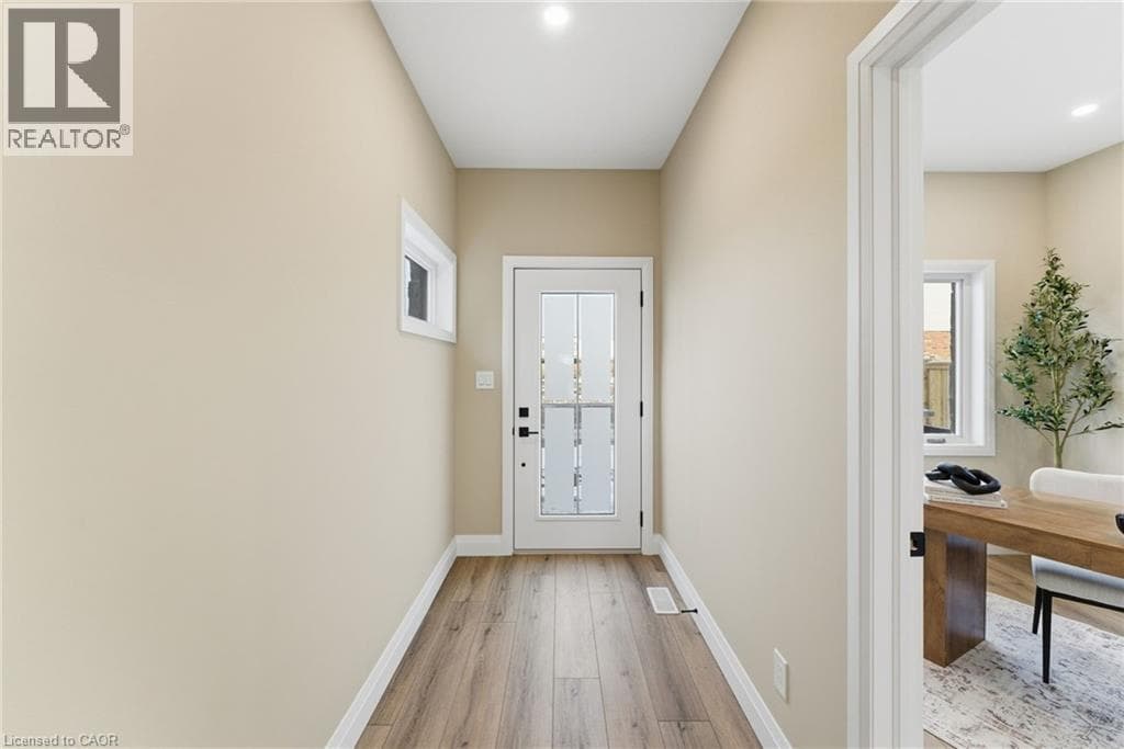 29 WEYMOUTH Street Unit# 25 — photo 4