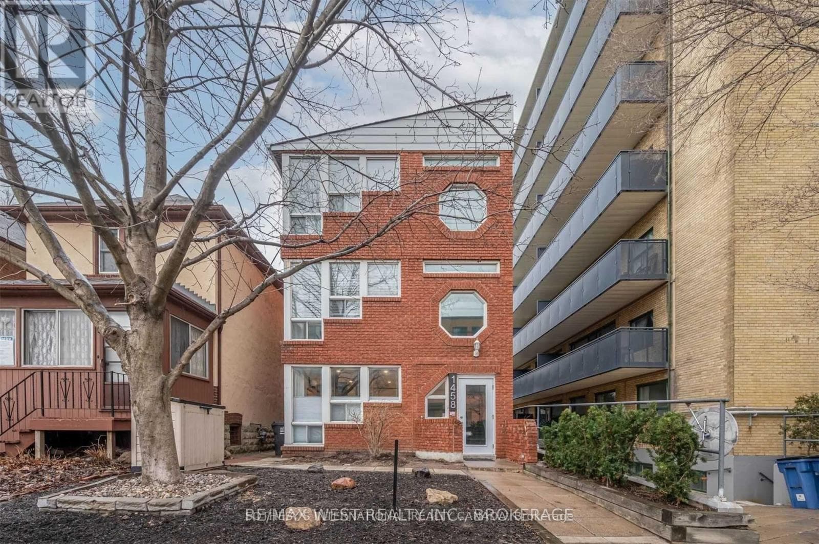 1458 BAYVIEW AVENUE in Mount Pleasant East