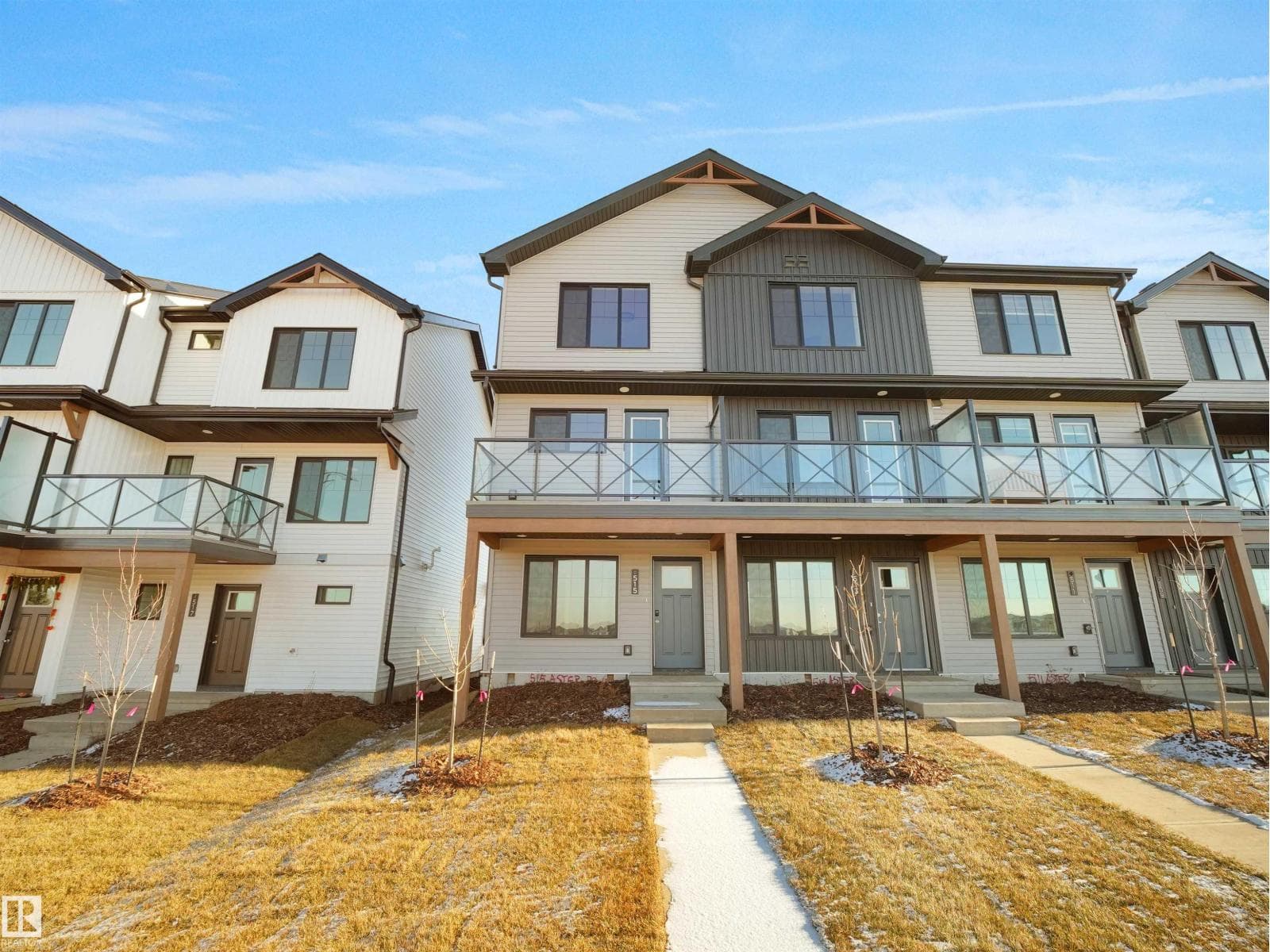 100 3705 141 STREET SOUTHWEST in DESROCHERS AREA