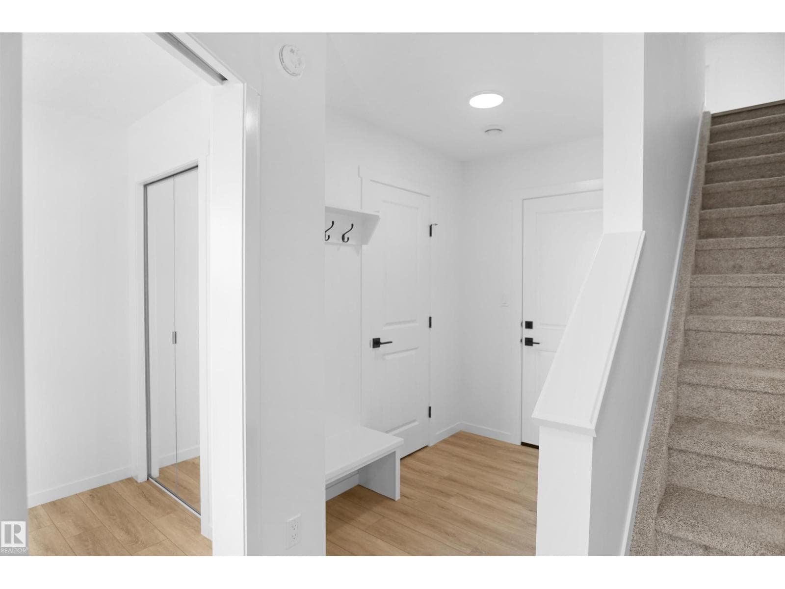 100 3705 141 STREET SOUTHWEST, Edmonton — photo 3