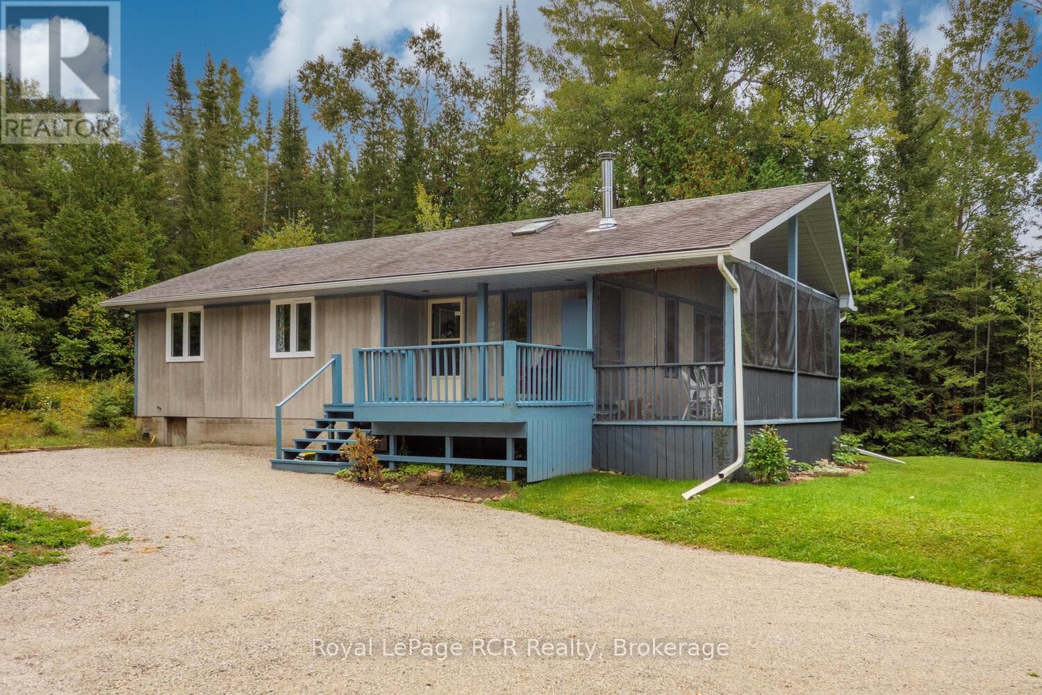 8 MOLLY STREET in 