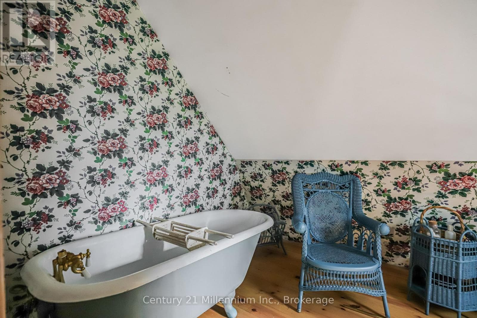 264701 SOUTHGATE 26 ROAD, OnePoint — photo 3