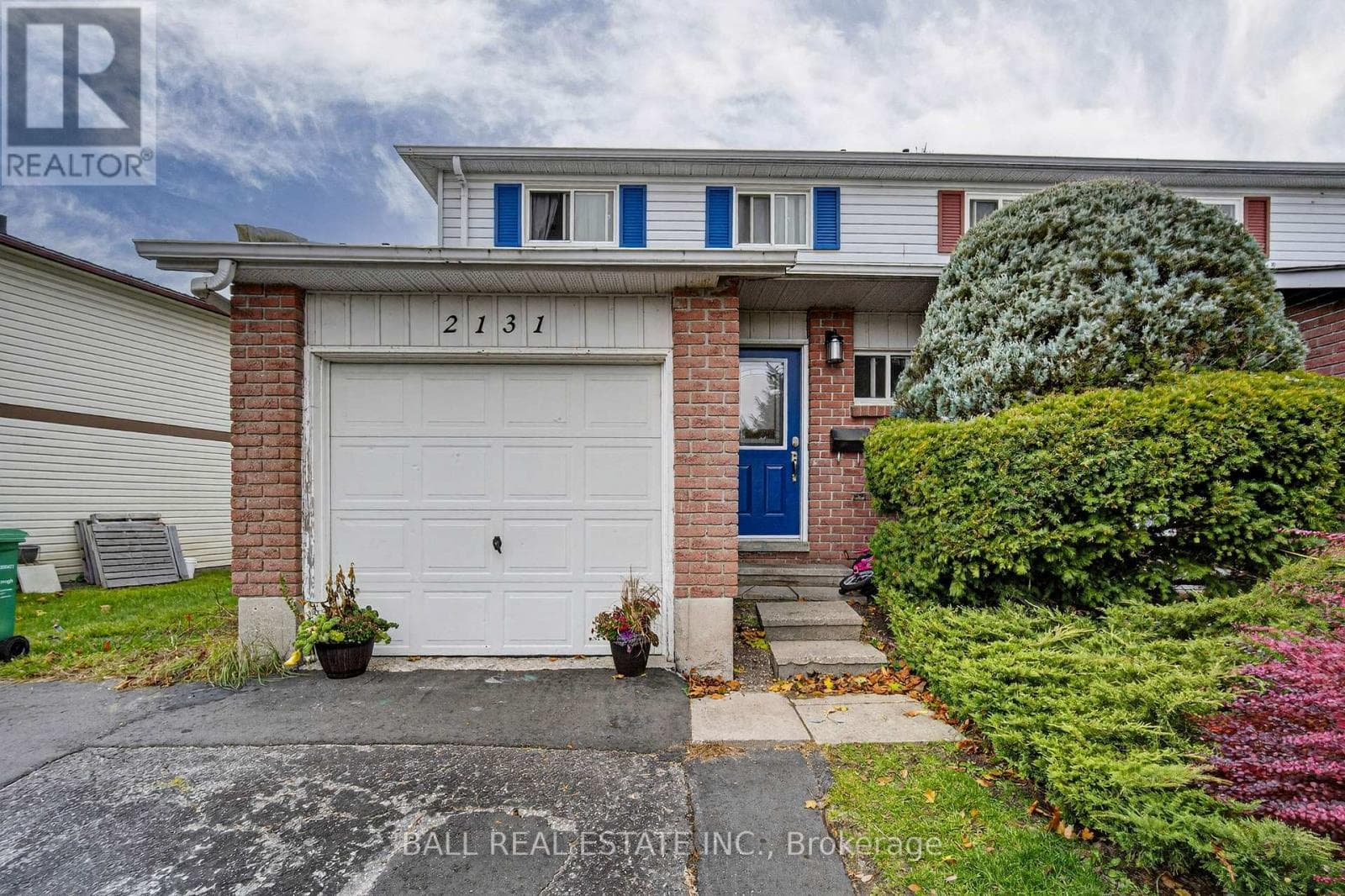 2131 WALKER AVENUE, Central Lakes — photo 2