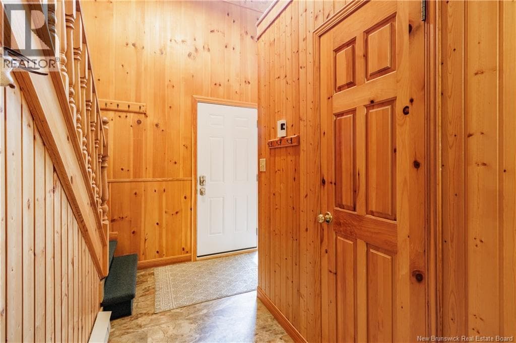 13 MEADOW LANE in 