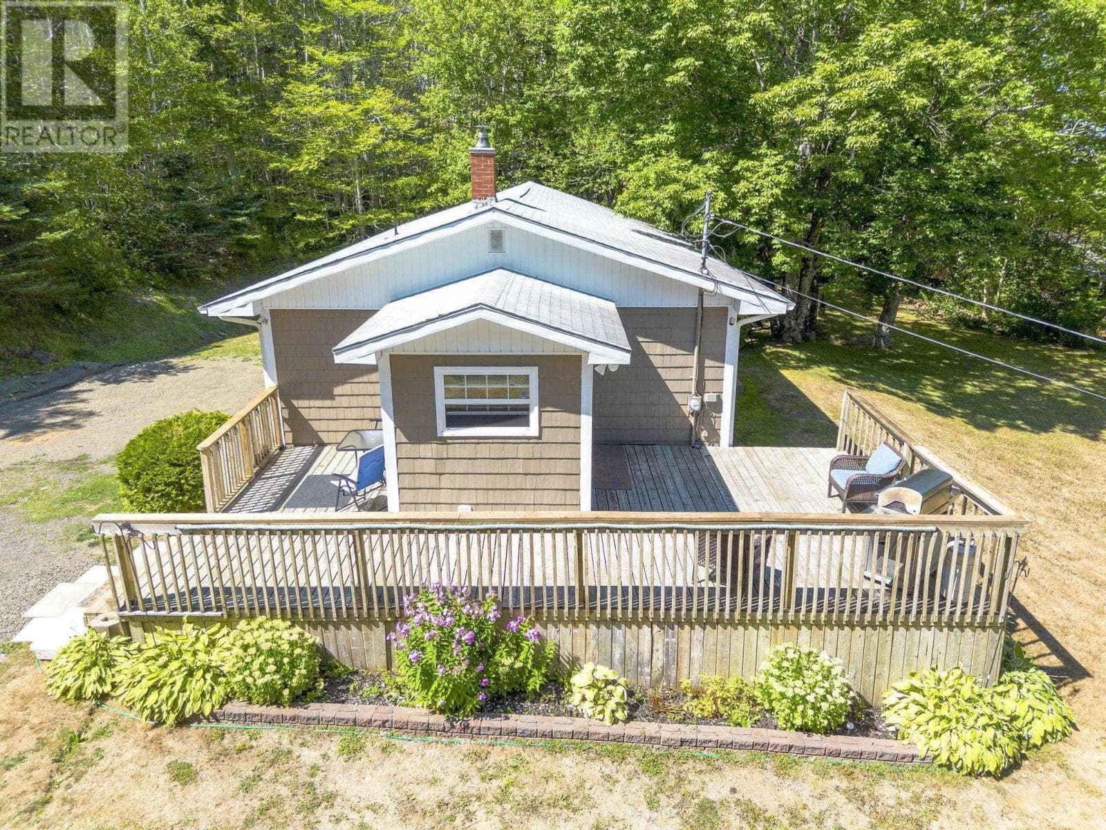 1037 CULLODEN ROAD, NSAR — photo 2