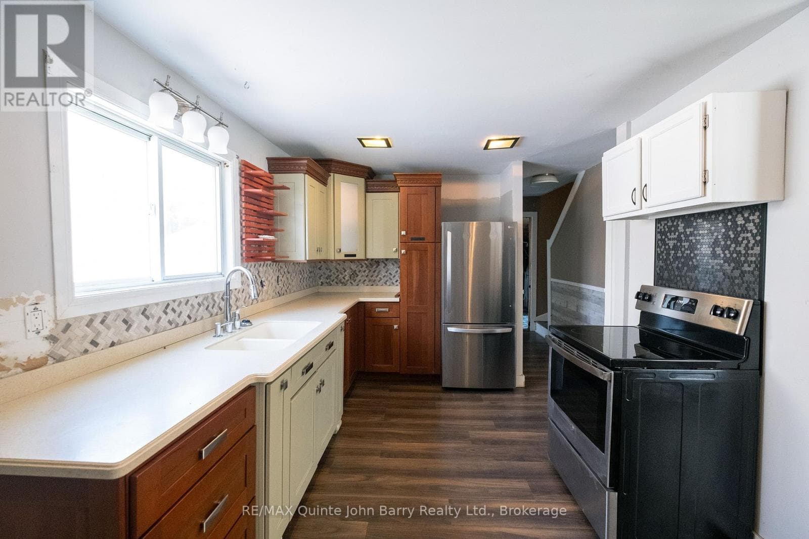 14 HARRIET STREET, Central Lakes — photo 2