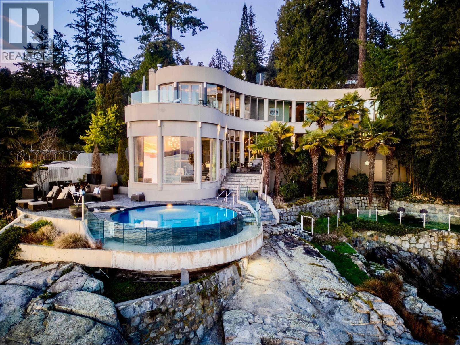 3912 MARINE DRIVE, Greater Vancouver — photo 3