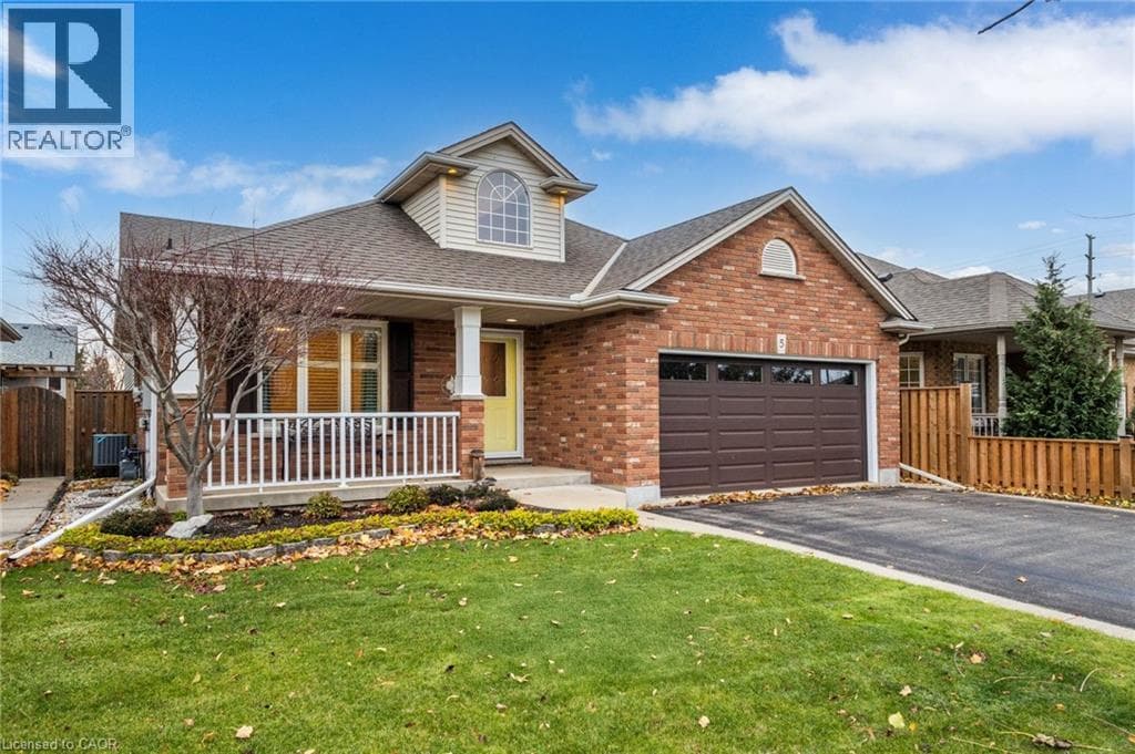 5 BRIARWOOD DRIVE in 