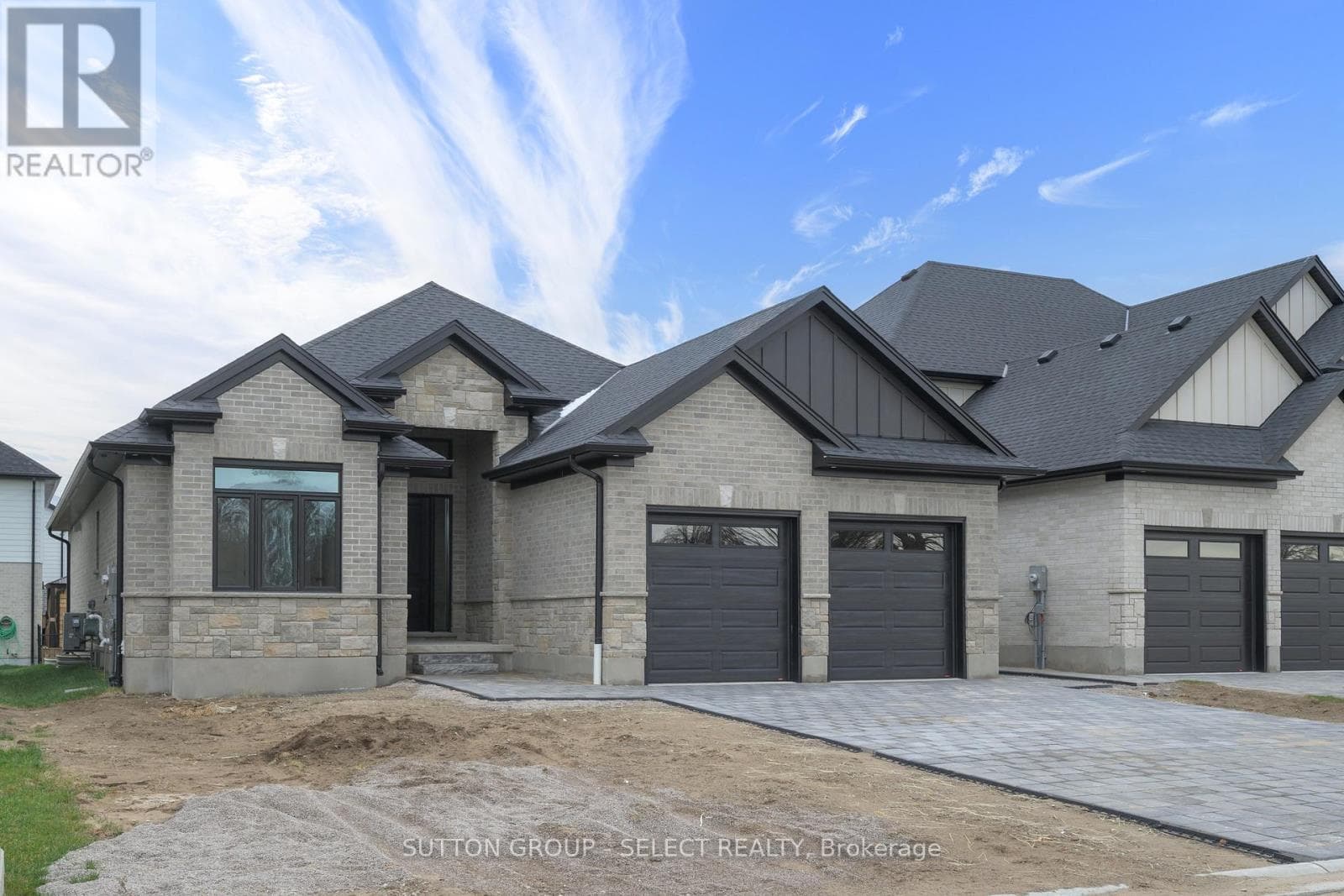 134 HARVEST LANE — photo 2