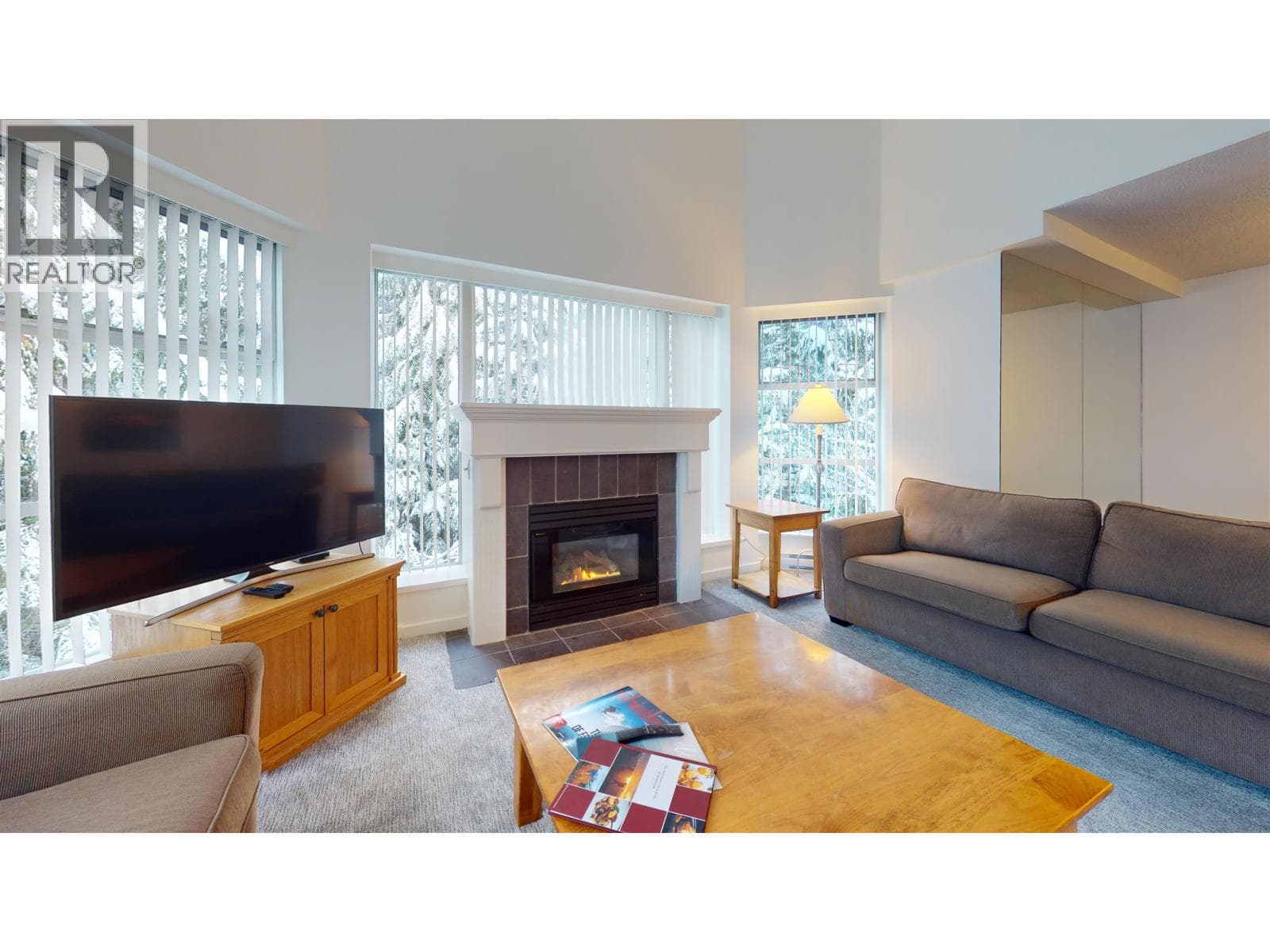 419 Week 49-4910 SPEARHEAD PLACE, Greater Vancouver — photo 2