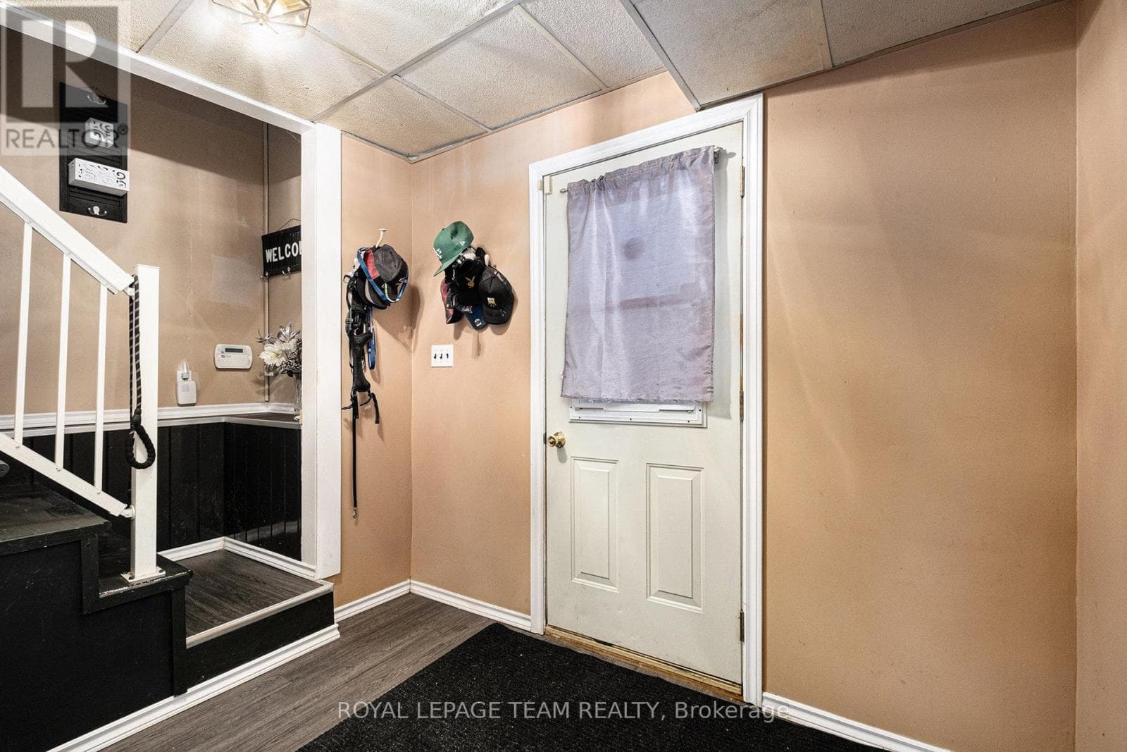 88 BAY ROAD — photo 4