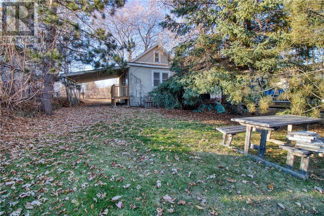 379 ONTARIO STREET — photo 3