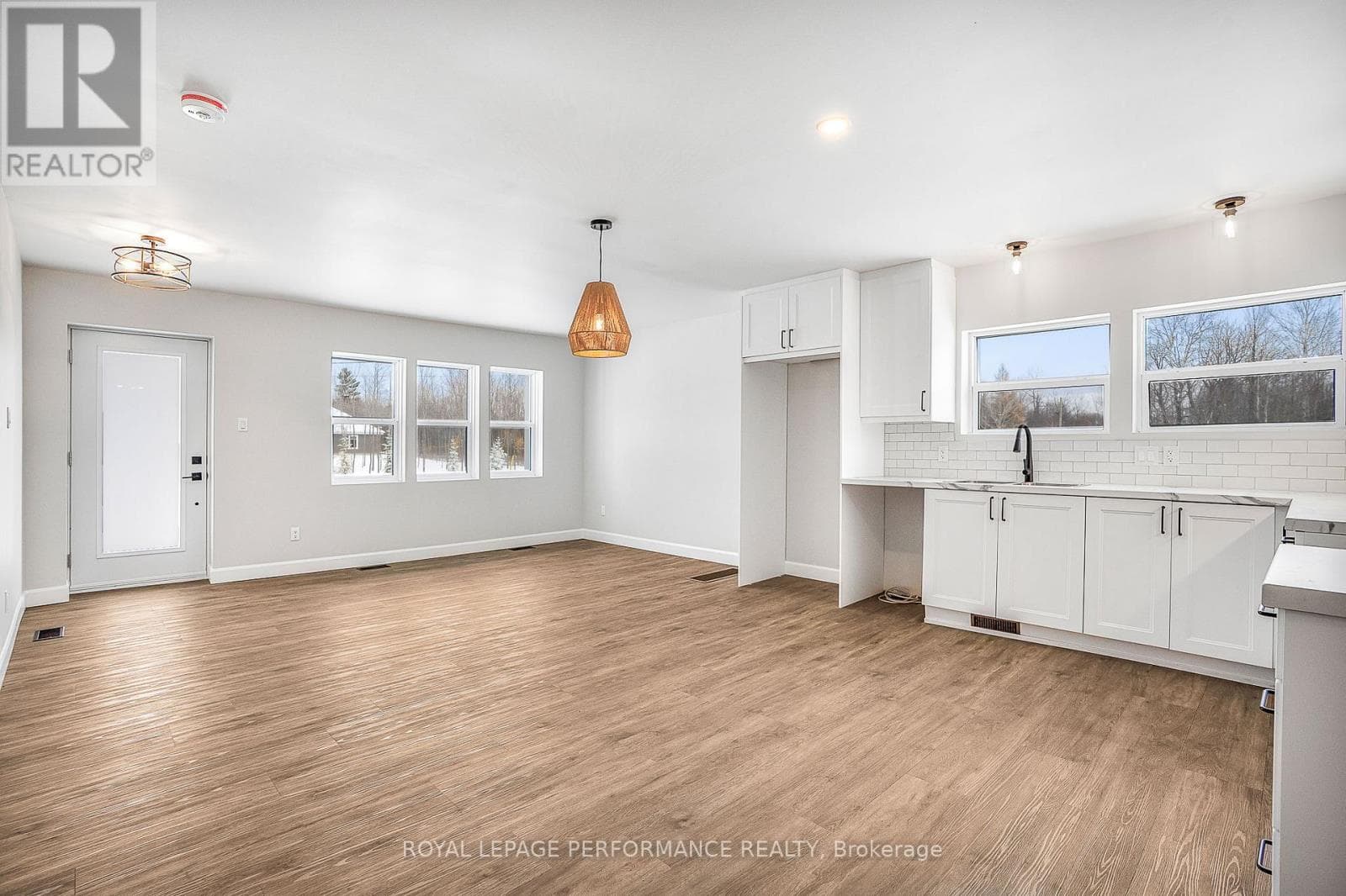 245 300 ROUTE E, Ottawa — photo 3