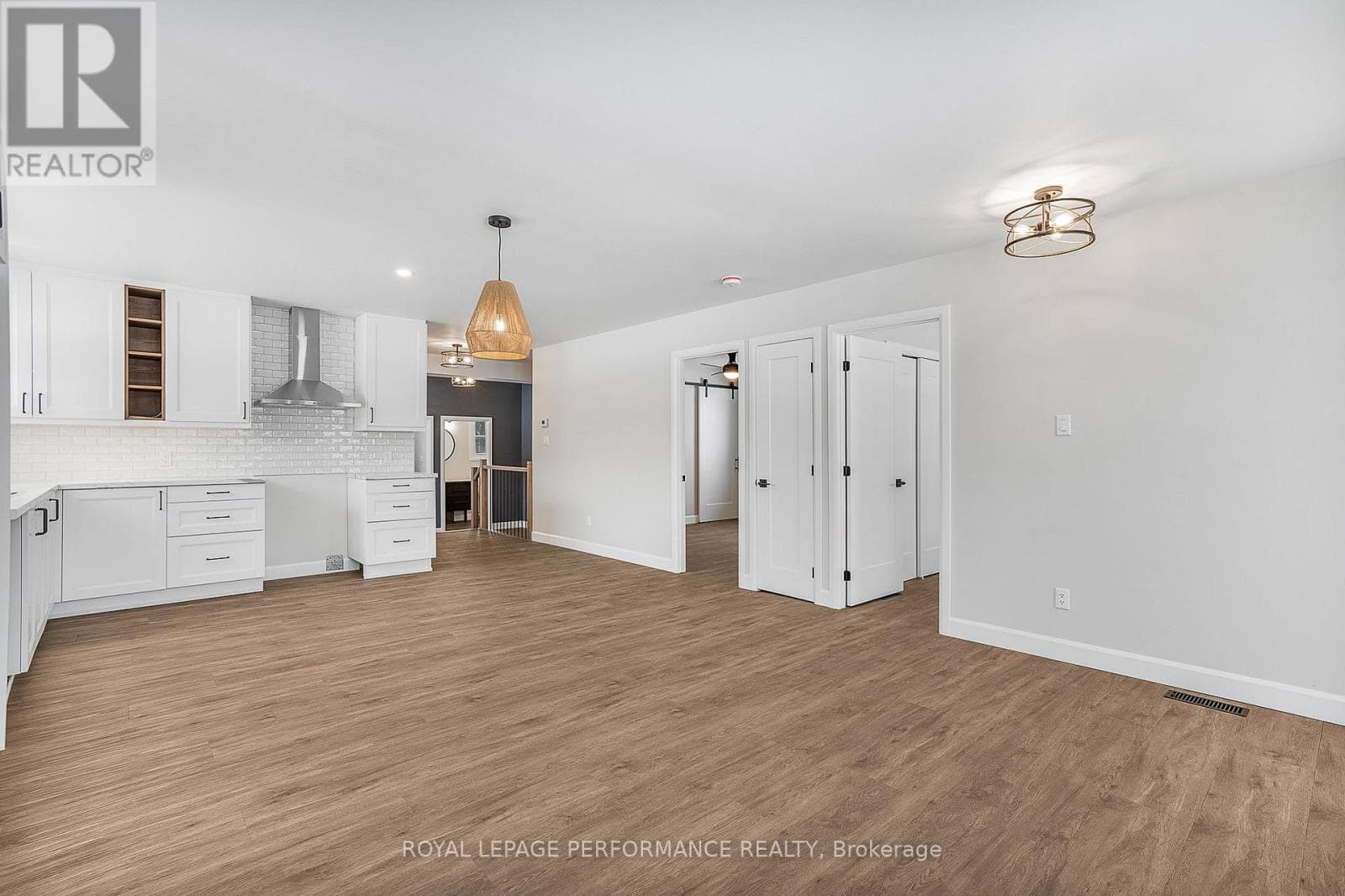 245 300 ROUTE E, Ottawa — photo 4