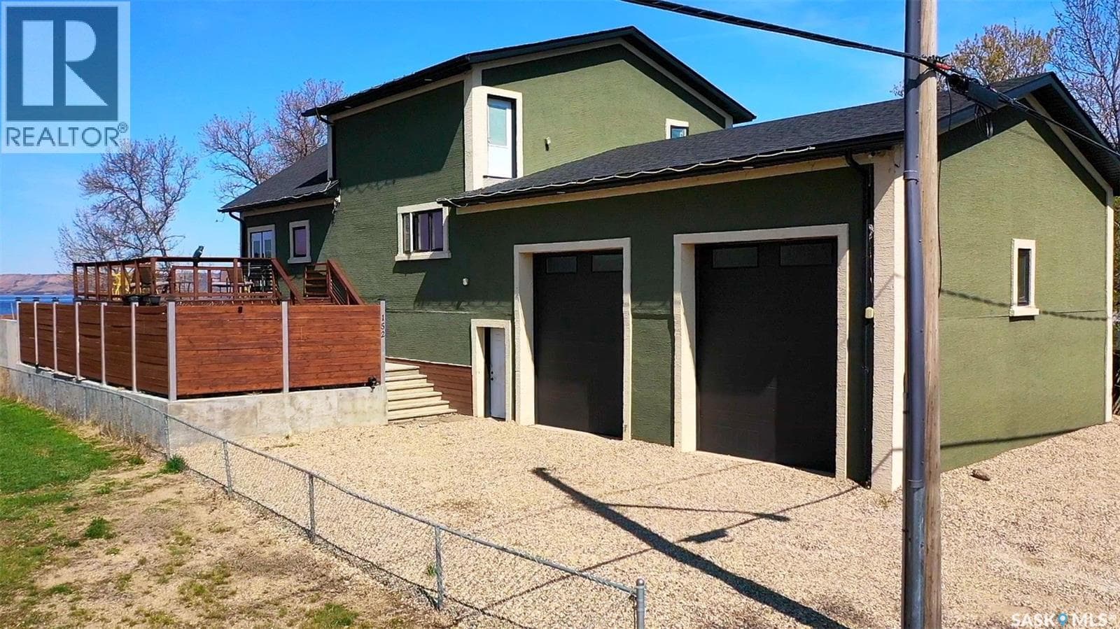 152 CRIDDLE AVENUE, Saskatchewan — photo 2