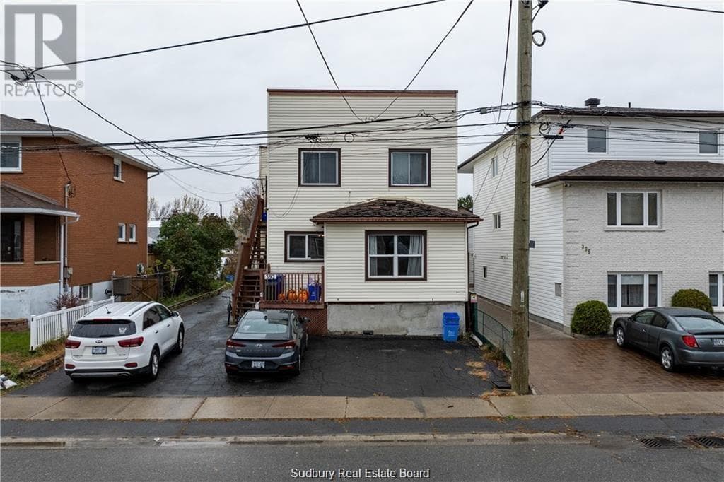 392 St George Street in 