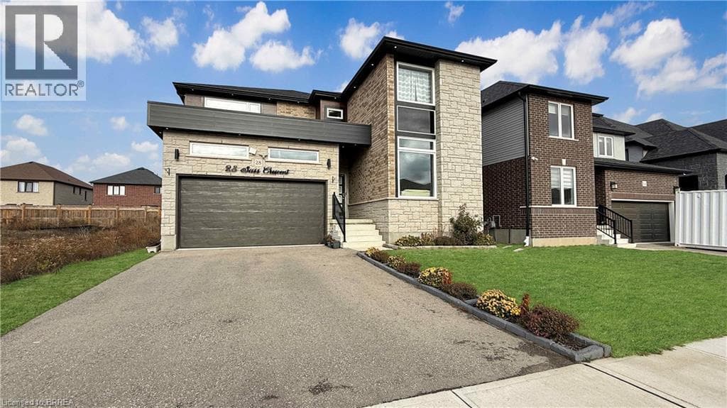 28 SASS Crescent, Brantford — photo 3