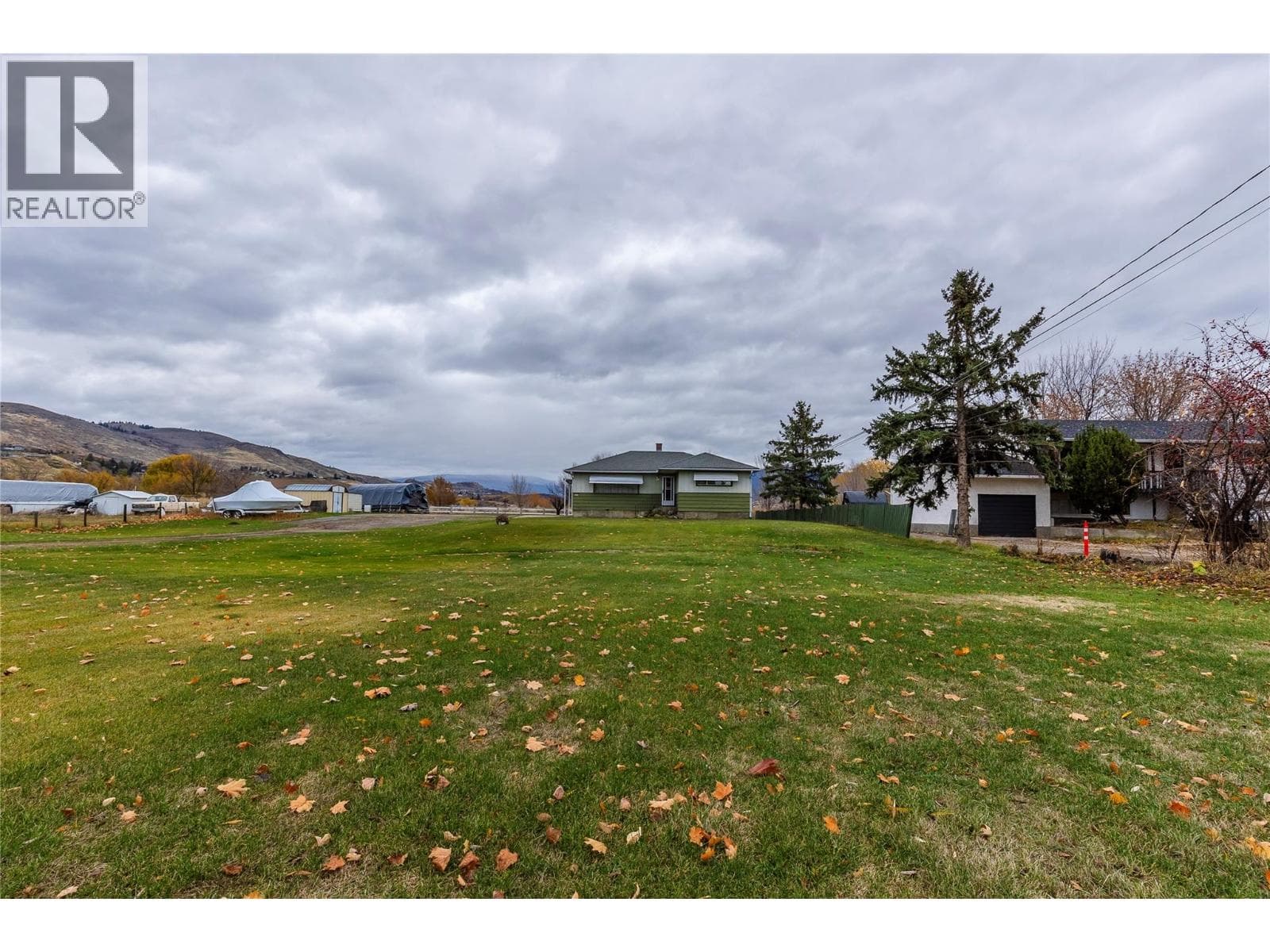 2619 LAKESHORE ROAD, Interior REALTORS® — photo 3