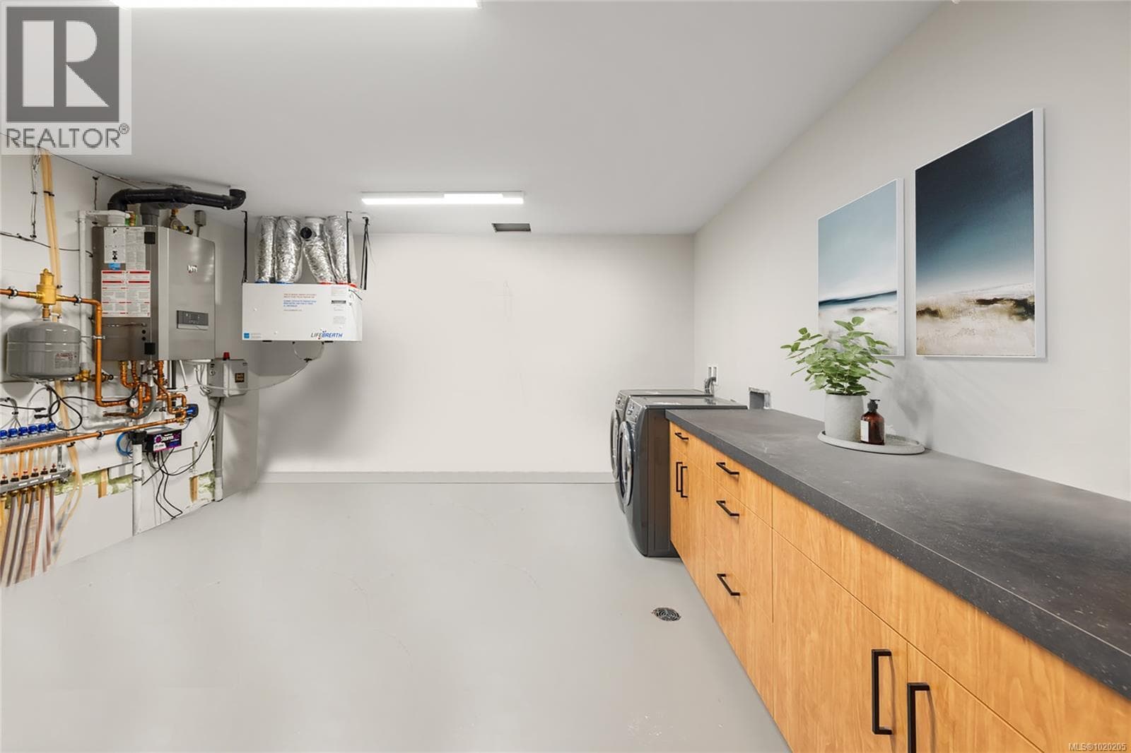 3025 JACKSON STREET — photo 2