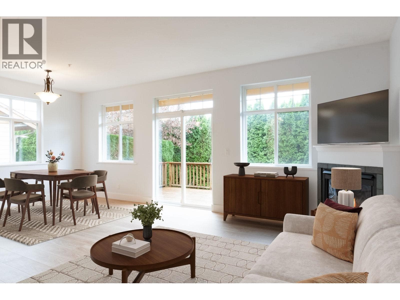 3 811 NORTH ROAD, Greater Vancouver — photo 5