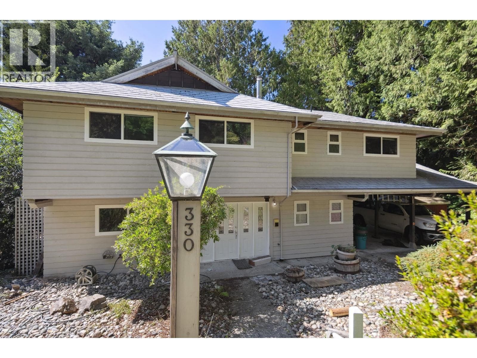 330 BAYVIEW ROAD, Greater Vancouver — photo 2