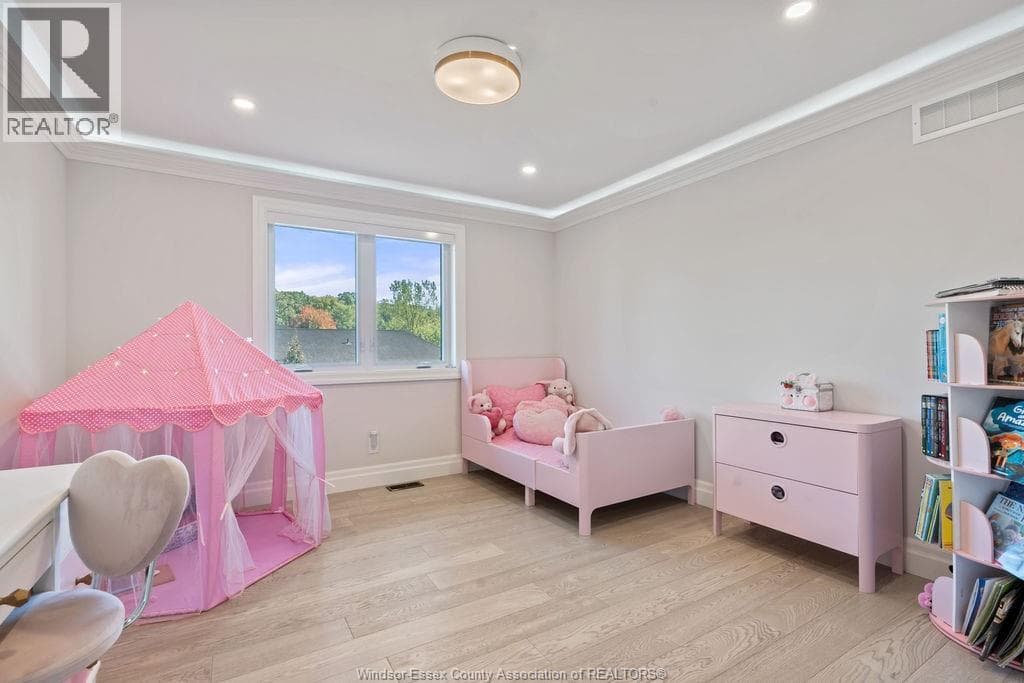 258 XAVIER CIRCLE in 