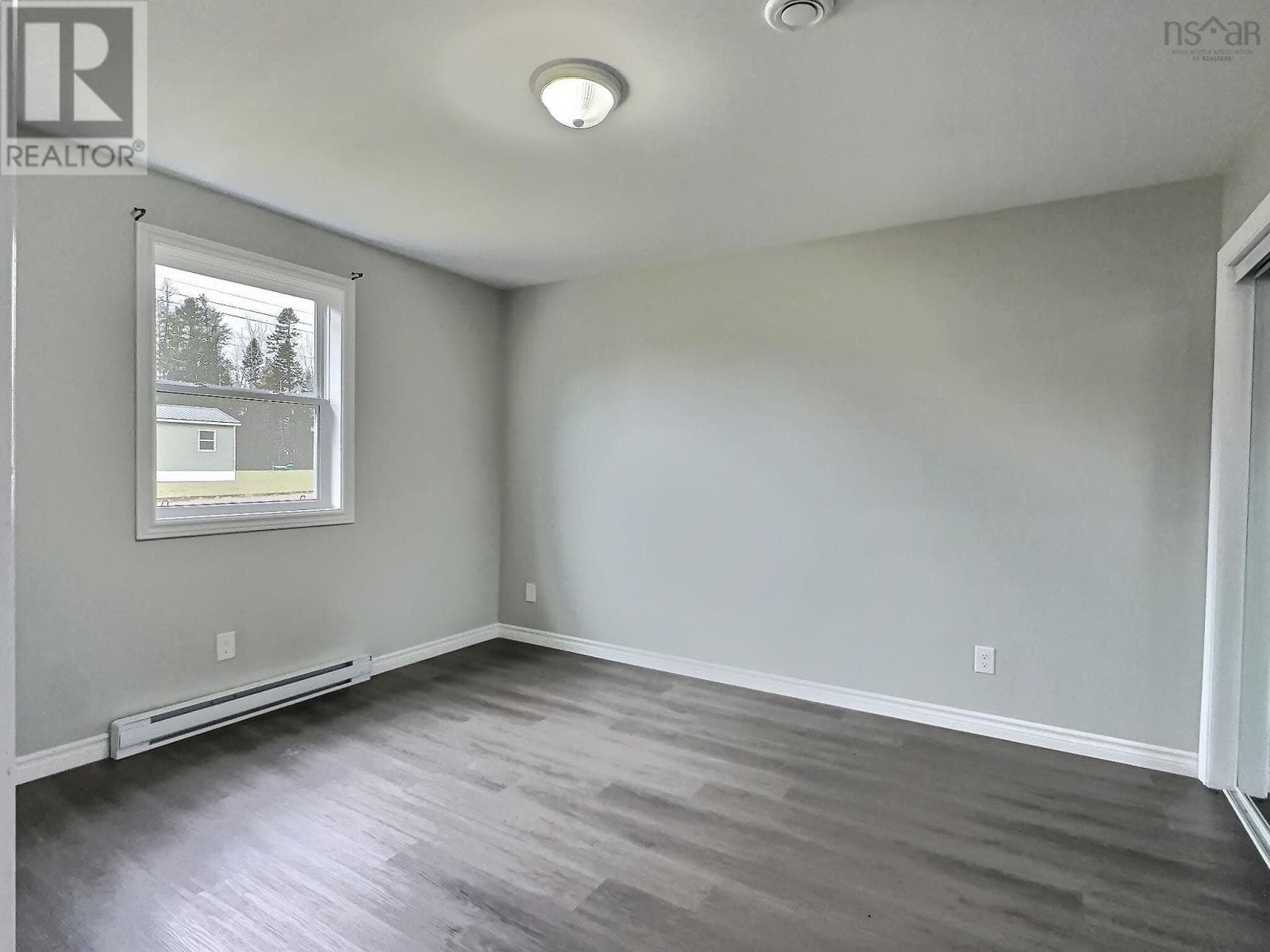 16 SEVEN LEE WAY in 