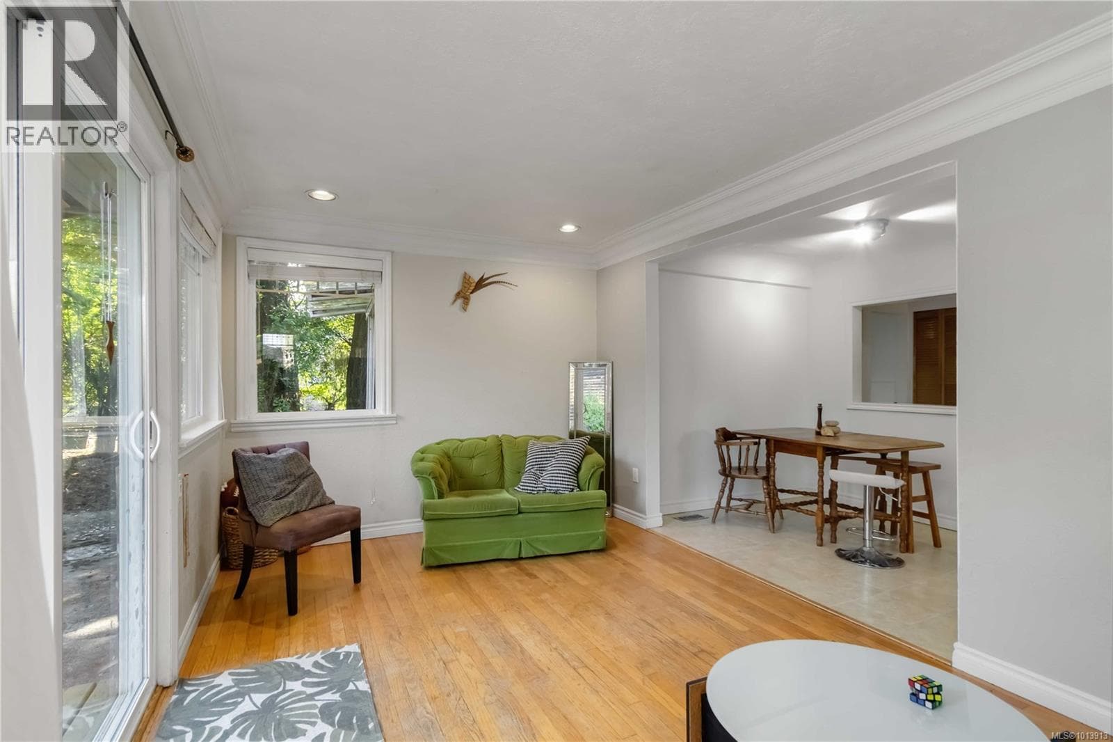A 3365 Painter Rd, Victoria — photo 5
